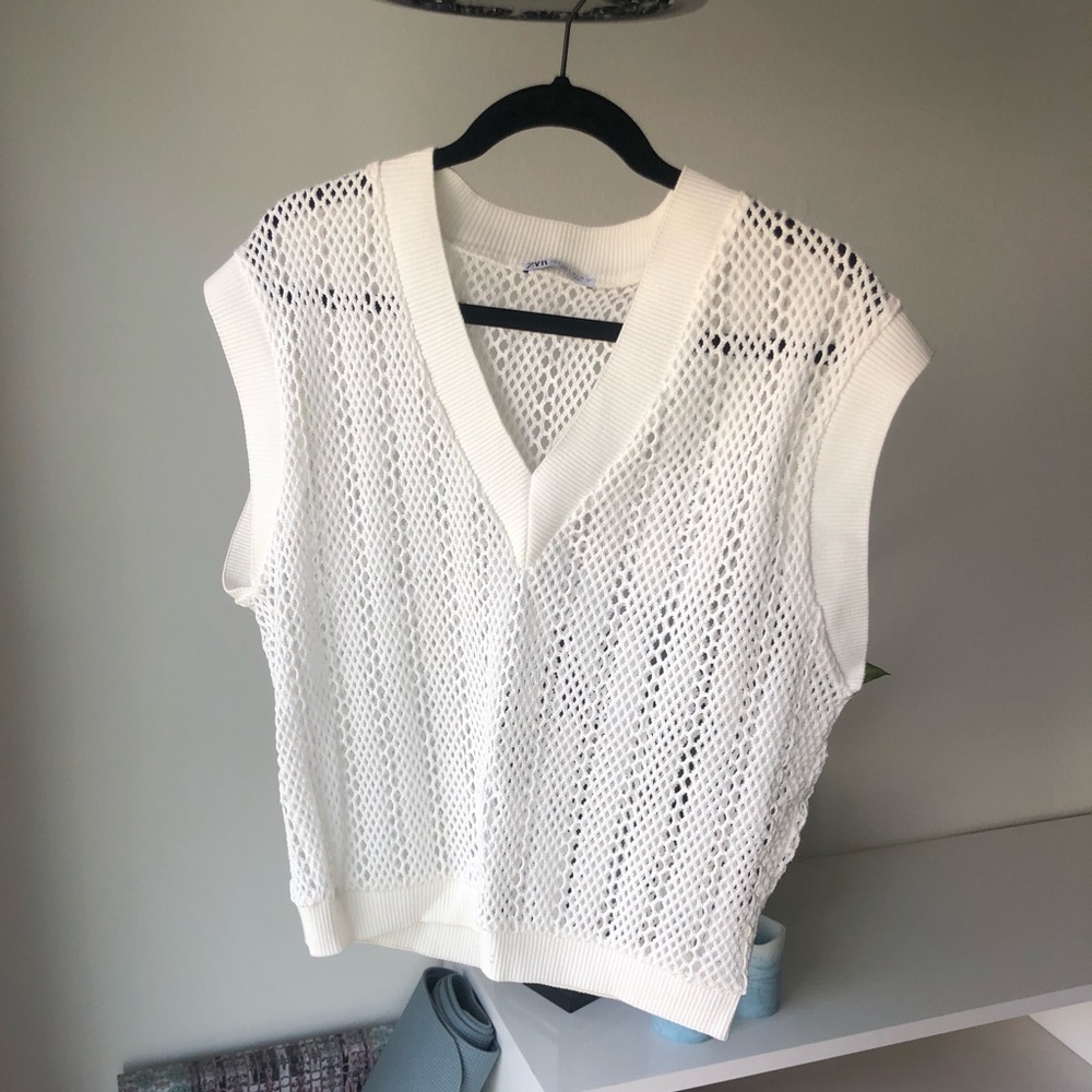 Zara Knitted Cover-up Vest White Size S